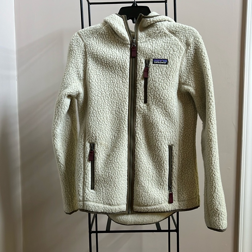 Patagonia Sherpa zip up